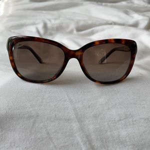 Gucci tortoise shell sunglasses